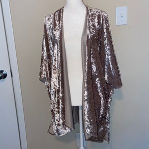 Do Everything In Love Crushed Velvet Shrug